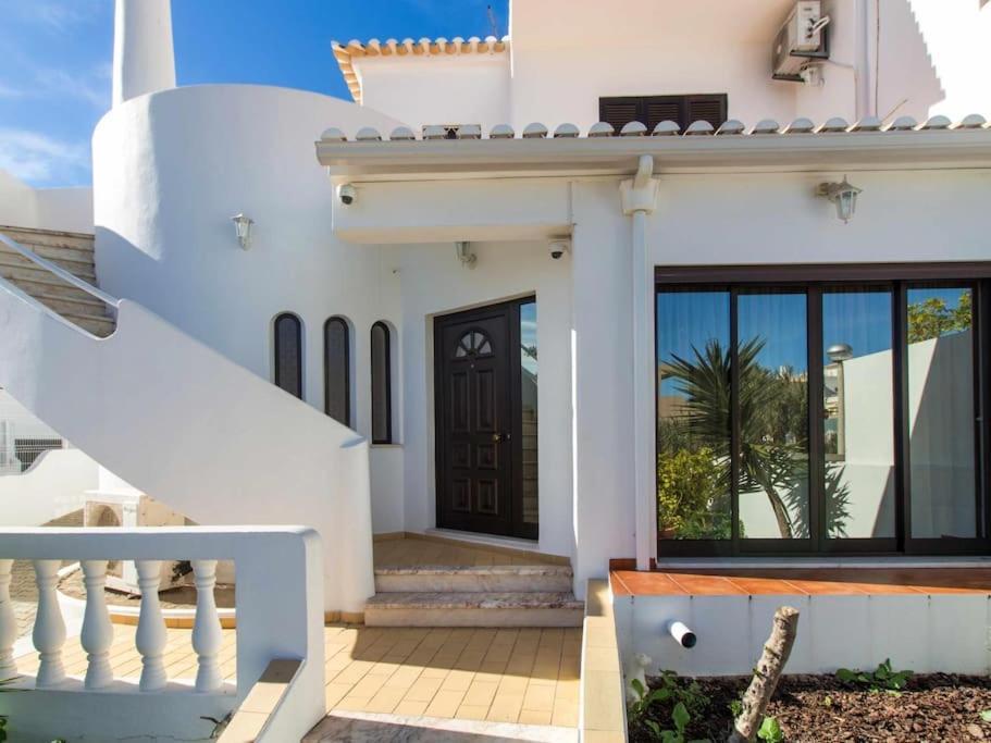 Villa Dogueno- Privat Pool & Privacy & Albufeira Center Exterior foto